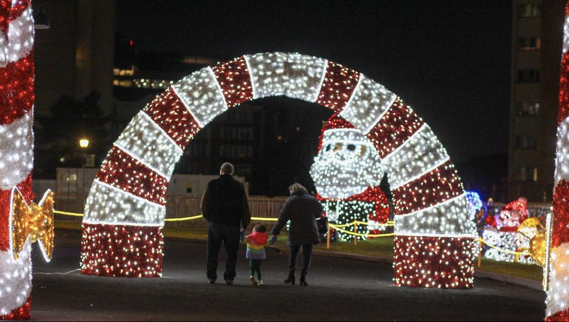 The Holiday Stroll powered by Stamford Ford returns for a Season of